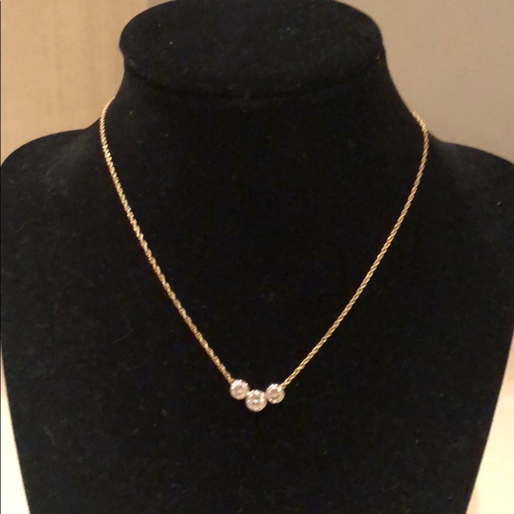Lady’s Diamond Necklace 14K with bezel-set Round